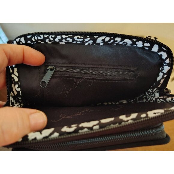 Vera Bradley On the Square Wristlet Crossbody Bag, Camocat Black White NWT - Picture 3 of 4